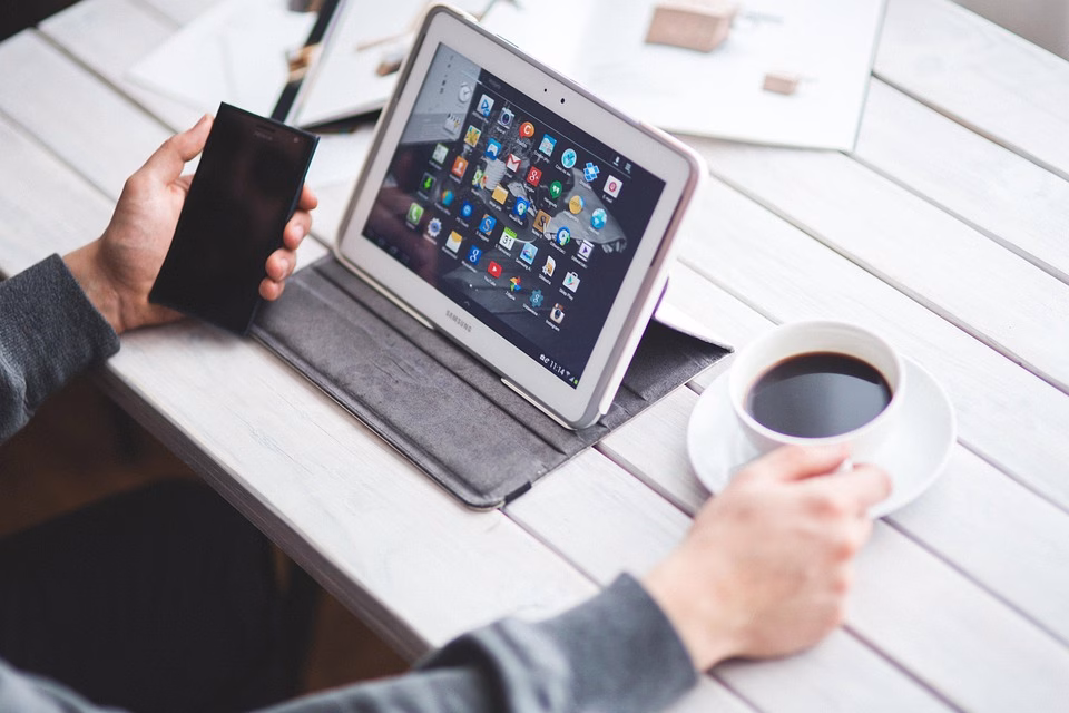 Digital Procurement: Enhancing Transparency and Accountability in Supply Chains