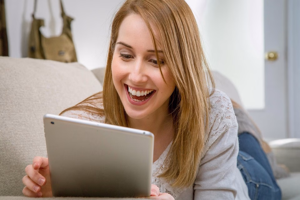 Payroll Made Easy: How CRM Modules Revolutionize Tax Reporting Payroll Made Easy: How CRM Modules Revolutionize Tax Reporting