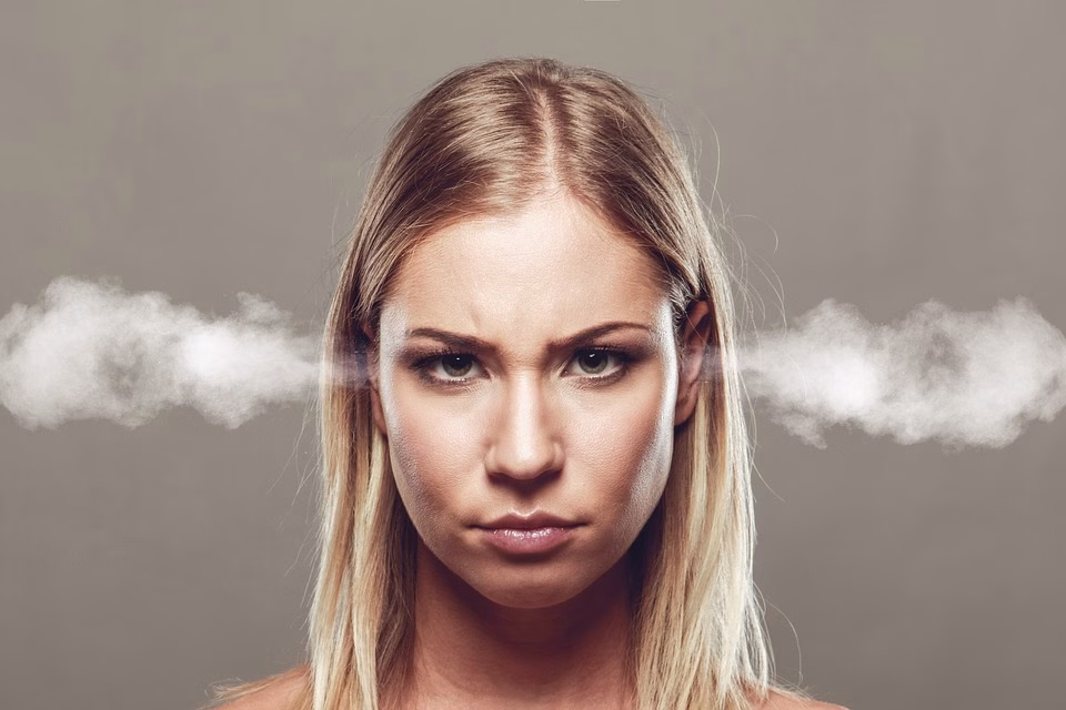 Beyond the Rage: Effective Techniques for Handling Difficult Customer Interactions Beyond the Rage: Effective Techniques for Handling Difficult Customer Interactions