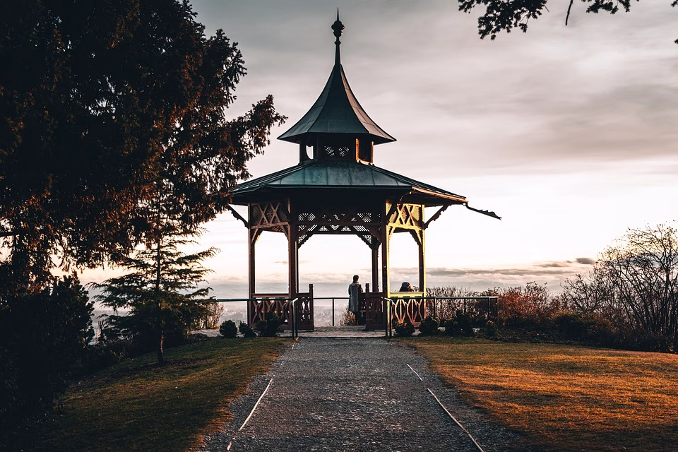 Navigating the SaaS Landscape: A Guide for Small Business Owners