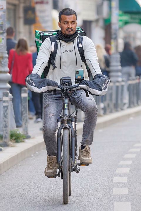 Eco-Friendly and Efficient: Exploring the Top Green Tech Trends of 2023