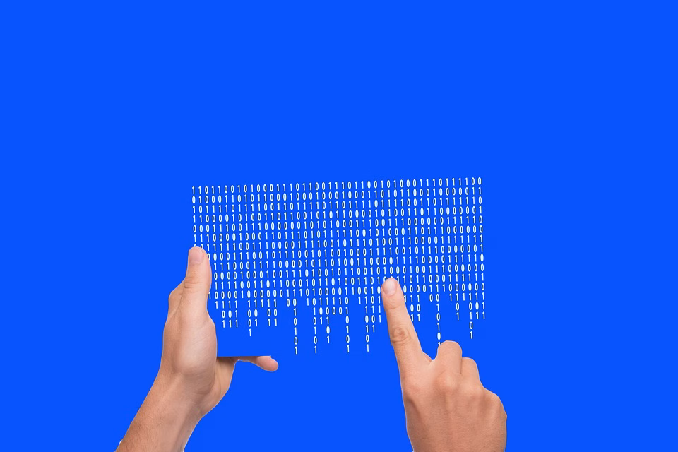 From Data to Decisions: The Intelligent Software Driving Business in 2025 From Data to Decisions: The Intelligent Software Driving Business in 2025