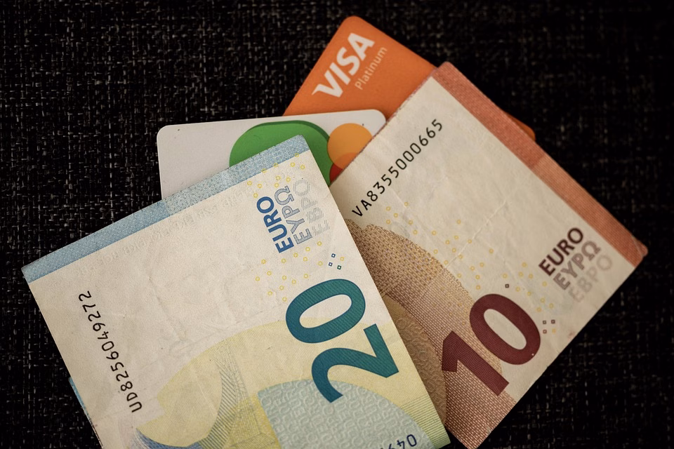Choosing Your Payment Processor: Stripe vs PayPal Reviewed Choosing Your Payment Processor: Stripe vs PayPal Reviewed
