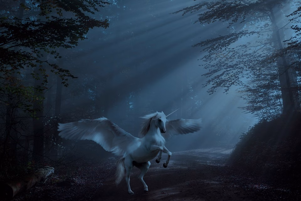 Unicorns to Watch: Promising Companies Going Public in 2025 Unicorns to Watch: Promising Companies Going Public in 2025