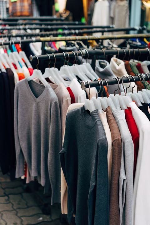 Revolutionizing Online Selling: A Comprehensive Review of BigCommerce in 2025 Revolutionizing Online Selling: A Comprehensive Review of BigCommerce in 2025