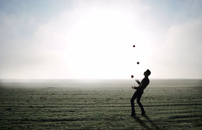 Juggling Multiple Clients? Here’s How to Organize Your Freelance Projects