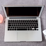 The Art of Networking: Turning Connections into Clients for Freelancers
