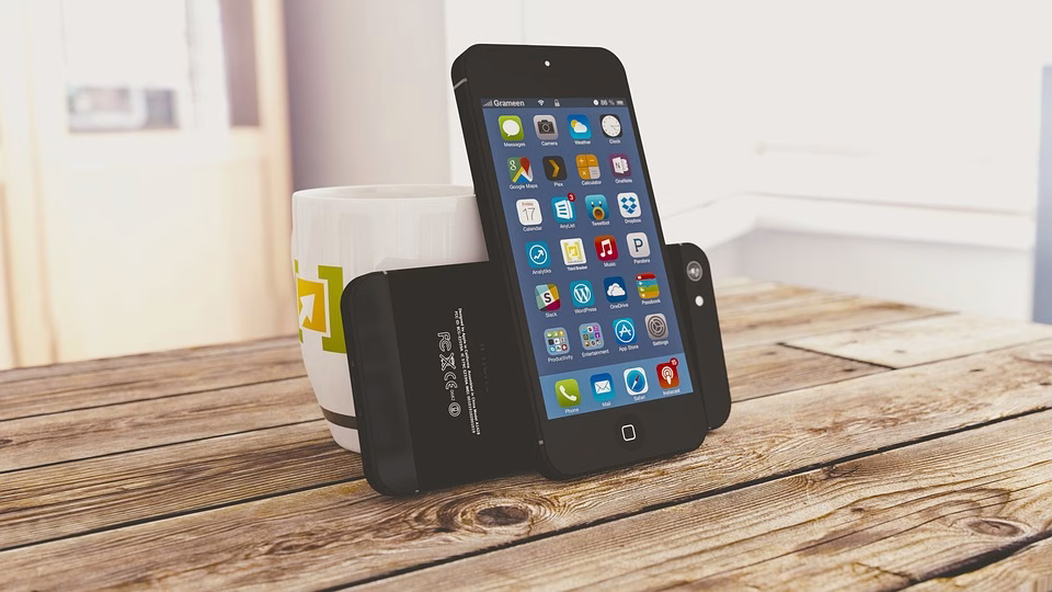 Mobile CRM: Your Freelance Business’s Secret Weapon for Success Mobile CRM: Your Freelance Business’s Secret Weapon for Success