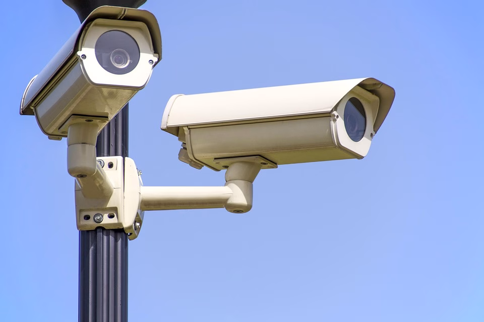 From Automated Monitoring to Predictive Maintenance: AI’s Role in Modern Server Management