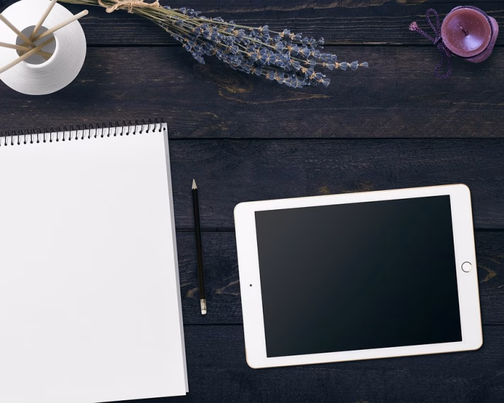 Why Every Freelancer Needs a Solid Contract: Avoiding Common Pitfalls