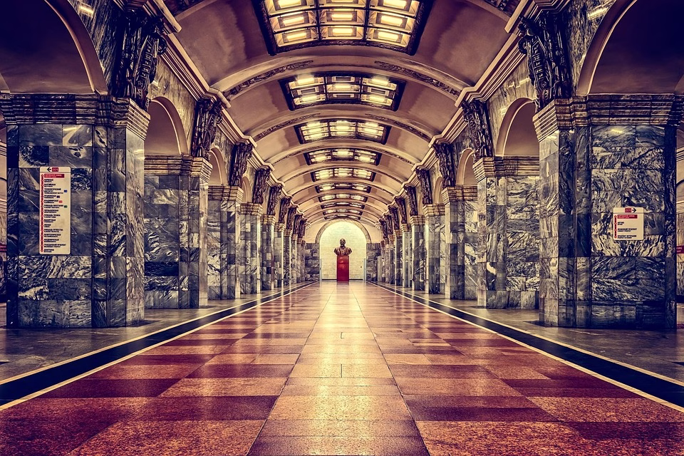 Choosing the Right Platform: Google Meet vs. Cisco Webex for Remote Teams Choosing the Right Platform: Google Meet vs. Cisco Webex for Remote Teams
