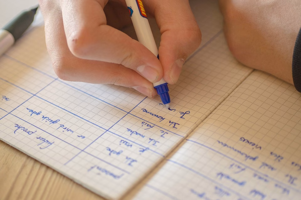 The Future of Note-taking: A 2025 Comparison of Notion and Obsidian The Future of Note-taking: A 2025 Comparison of Notion and Obsidian