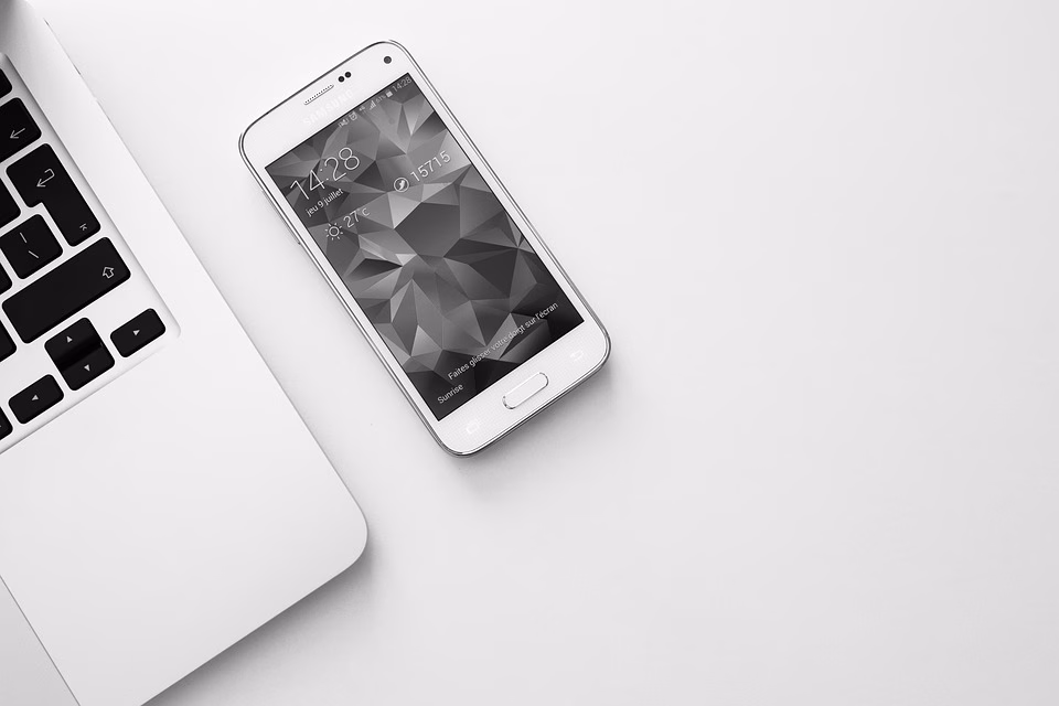 Future-Proof Your Freelance Business with Smart Contract Management