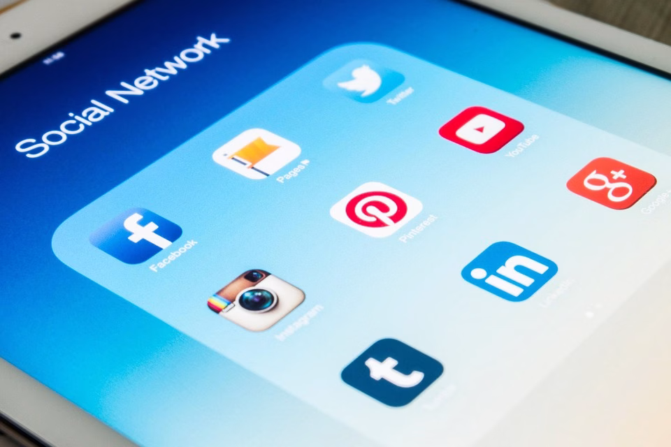 Rebranding 101: When and How to Refresh Your Brand