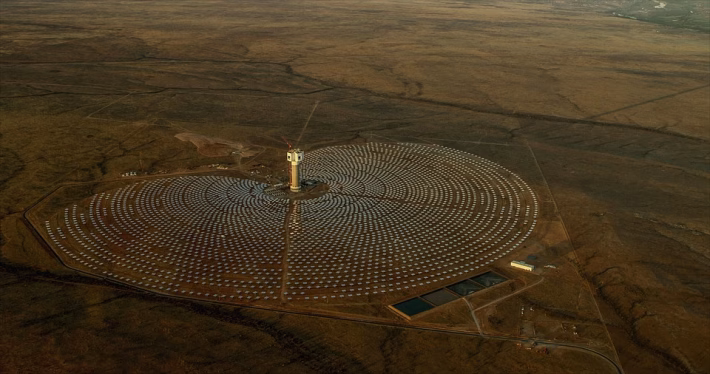 Sustainable IT: Innovations Driving Green Technology Solutions