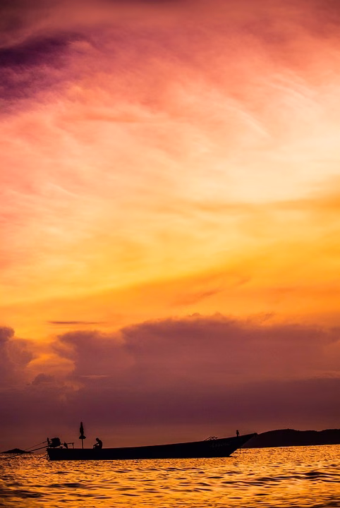 Cloud Storage Solutions Explored: A Deep Dive into Dropbox vs. OneDrive Cloud Storage Solutions Explored: A Deep Dive into Dropbox vs. OneDrive