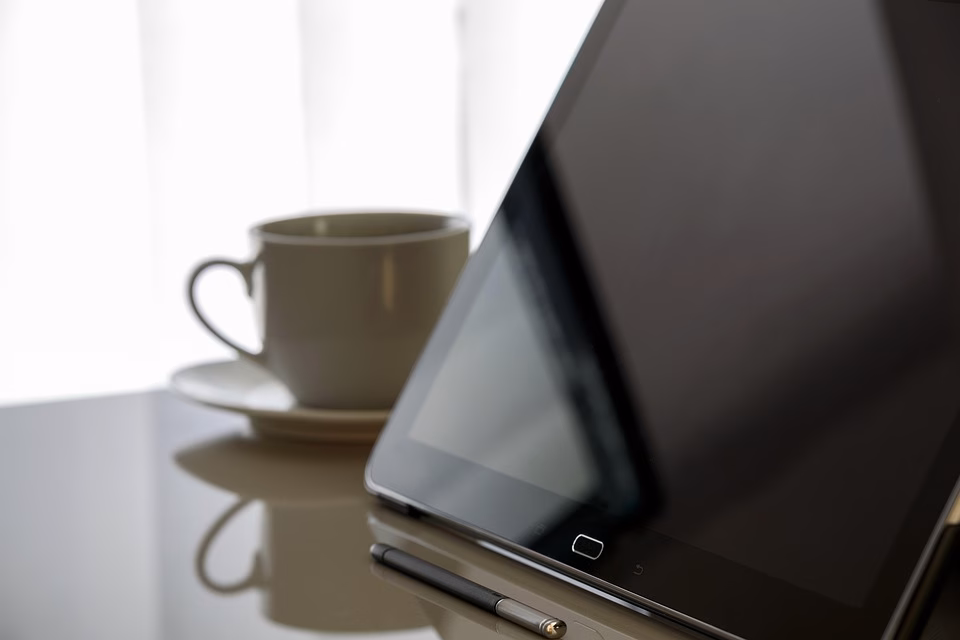 Analytics and Insights: Measuring Success in Your Digital Product Business Analytics and Insights: Measuring Success in Your Digital Product Business