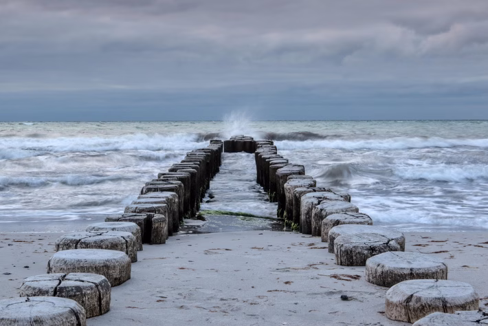 Wave Accounting: A Blessing or a Burden? Exploring the Pros and Cons